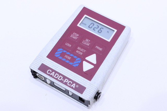 * SIMS DELTEC CADD-PCA 5800 AMBULATORY INFUSION PUMP