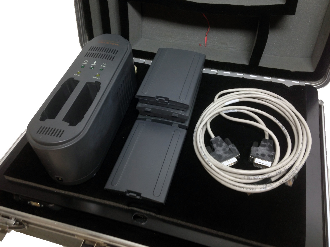 Wavetek Lantek Pro & Lantek Pro XL 100 MHZ LAN Cable Testers With Dual