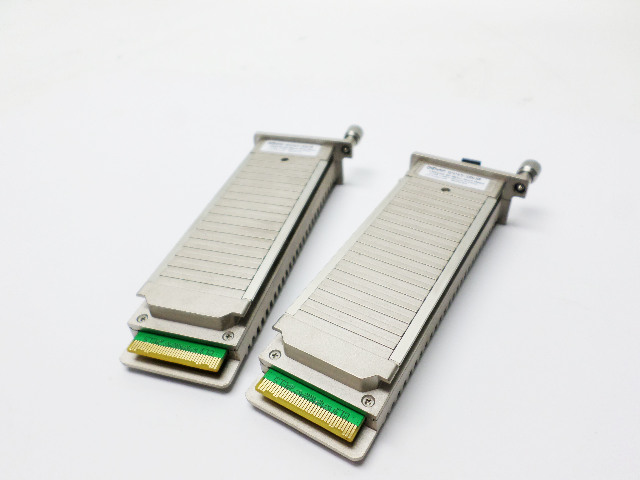 A Pair of FluxLight Xenpack-10GB-SR Transceiver Modules