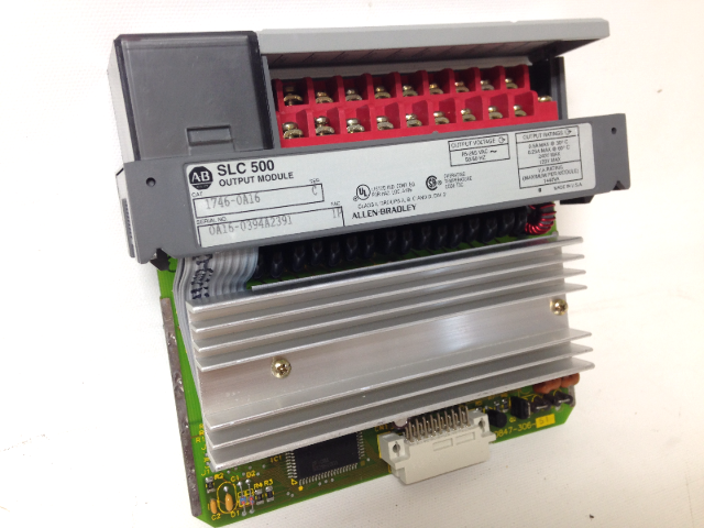 Allen Bradley SLC 500 Output Module 1746-0A16