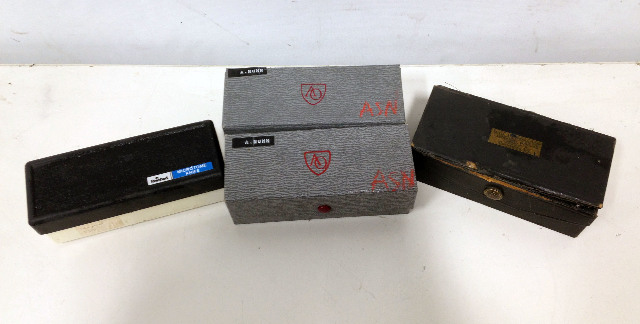 Lot of 4 Microtome Blade Back American Optical and Reichert Blades with Case