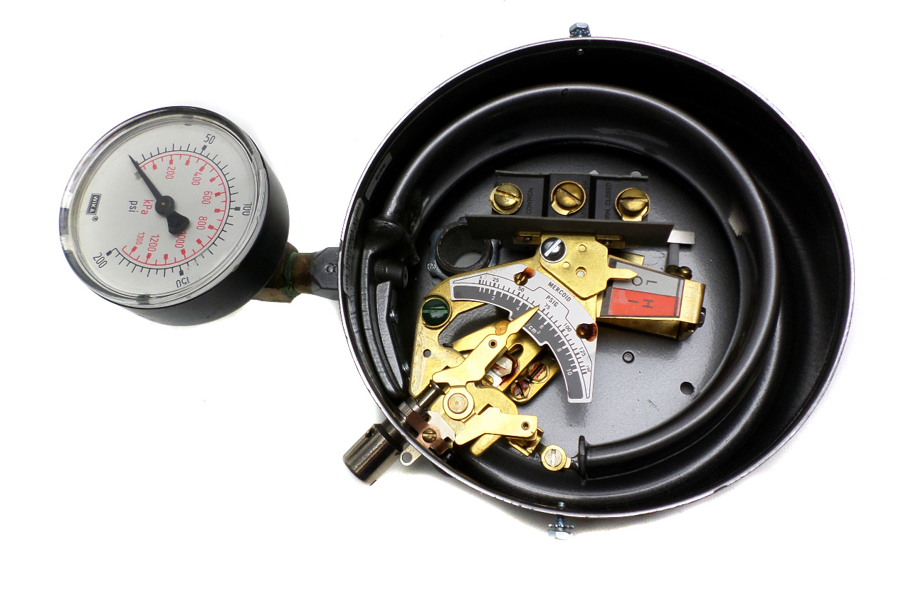 Dwyer Instruments Mercoid Pressure Switch DS72311537 ElectronicDepot USA