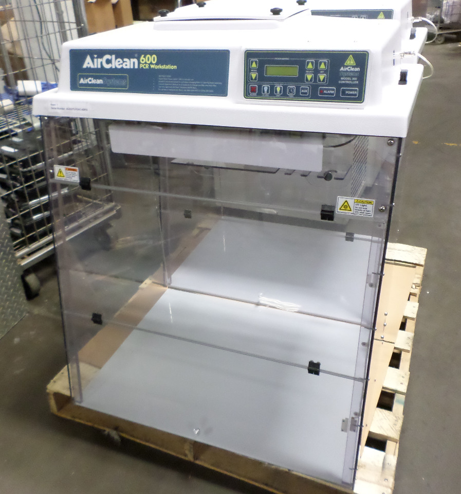 AirClean System 600 Workstation Hood AC632TLFUVC with UV & Model 300