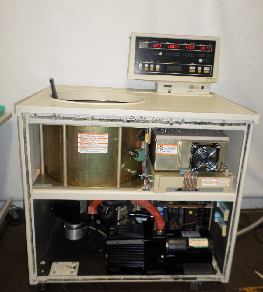 Beckman UltraCentrifuge L870R Cat 341304 ElectronicDepot USA