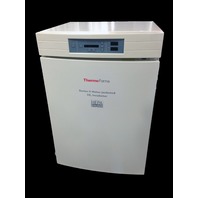 Thermo Forma Series II Water Jacketed CO2 Incubator Model 3130