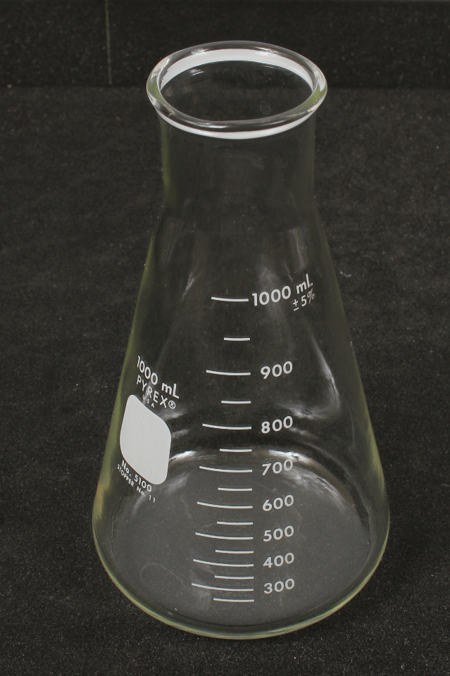 Corning Pyrex 1000mL Wide Mouth Erlenmeyer Flask w/ Heavy Duty Rim 5100