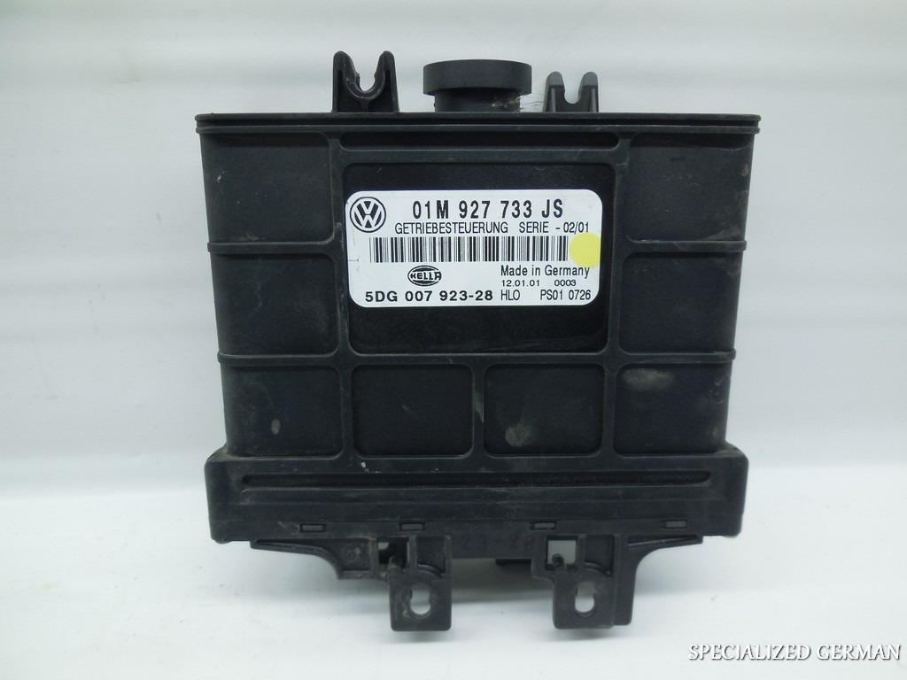 Volkswagen Golf Jetta Beetle Transmission Control Module TCU TCM 01M927733JS