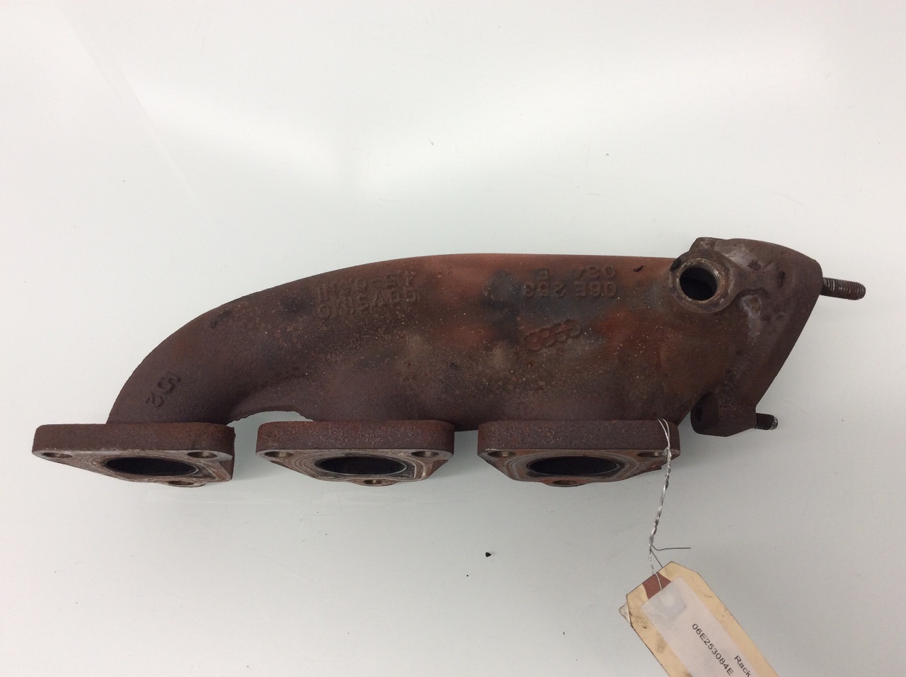 2005 2006 2007 2008-2011 Audi A4 A6 right exhaust manifold 3.2 3.0 06E253084E