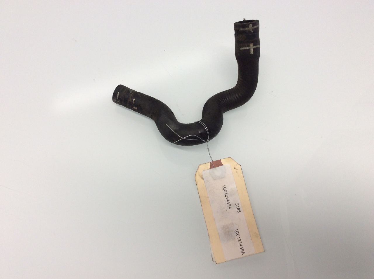 2002 2003 2004 2005 Volkswagen Beetle radiator coolant hose 1.8t 1C0121449A OEM