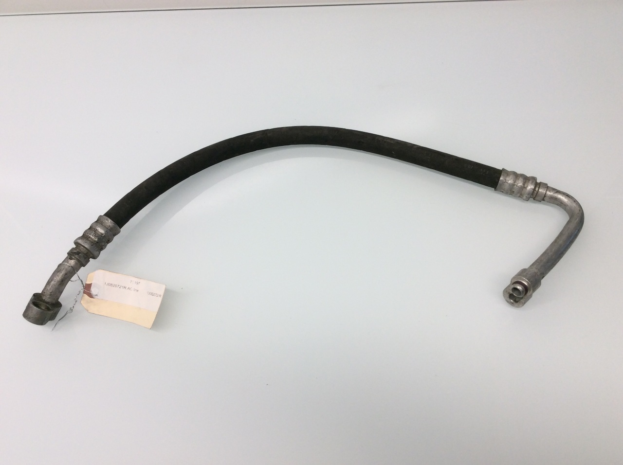 1999 2001 2002 2003 2004 2005 Volkswagen Jetta Gti air conditioning hose VR6 OEM