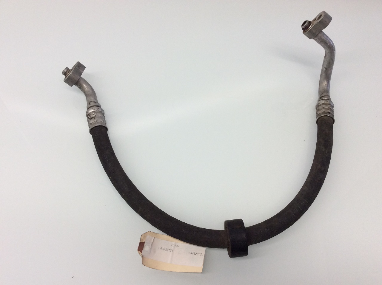 2002 2003 2004 2005 Volkswagen Jetta air conditioning hose line 1.8t 1JM820721 OEM