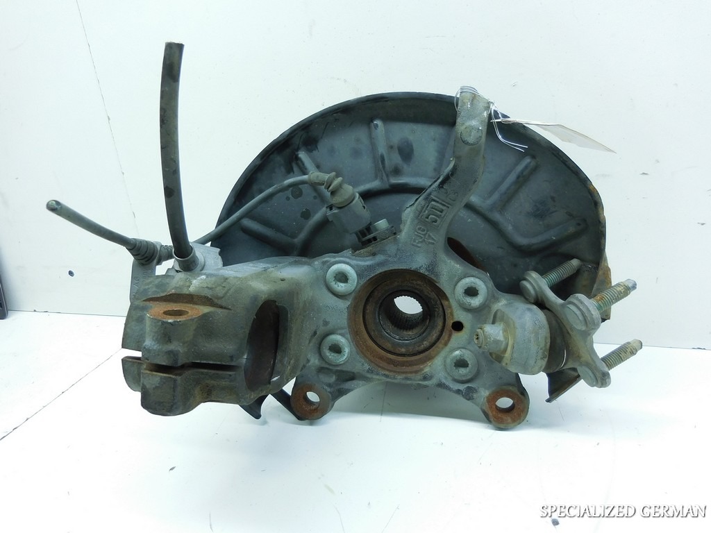 Audi A3 Q3 Jetta Golf Tiguan A3 Right Front Spindle Knuckle Hub OEM