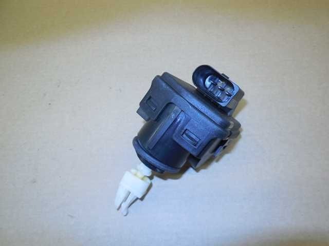 BOSCH Headlight Range Adjustment Control 12V 0132801142