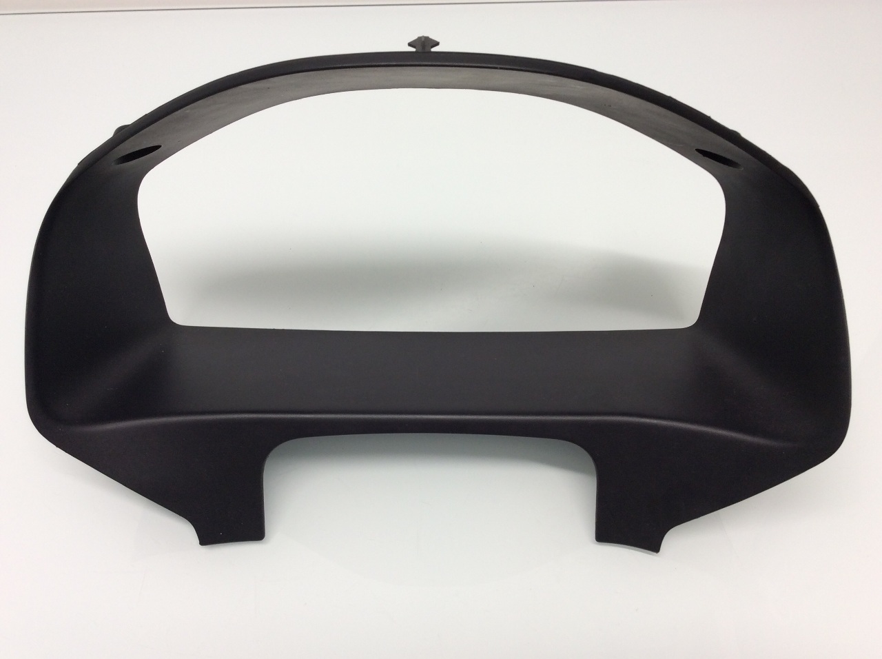 2005 Volvo S40 5 cylinder turbo T5 speedometer trim bezel surround 30722585 OEM