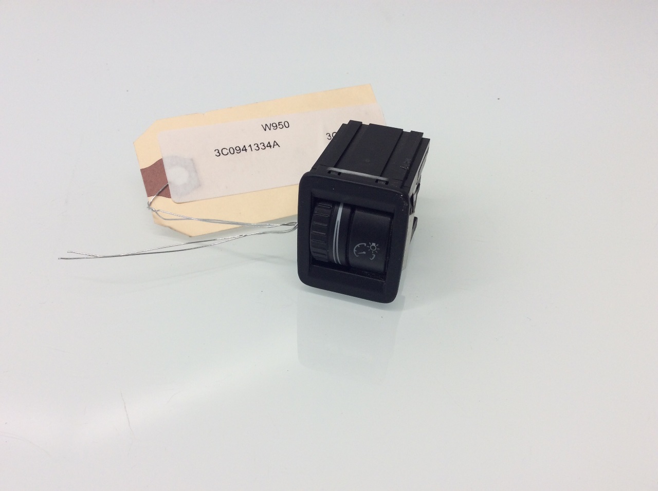 2006 2007 2008 2009 2010 Volkswagen Passat CC Dimmer switch OEM