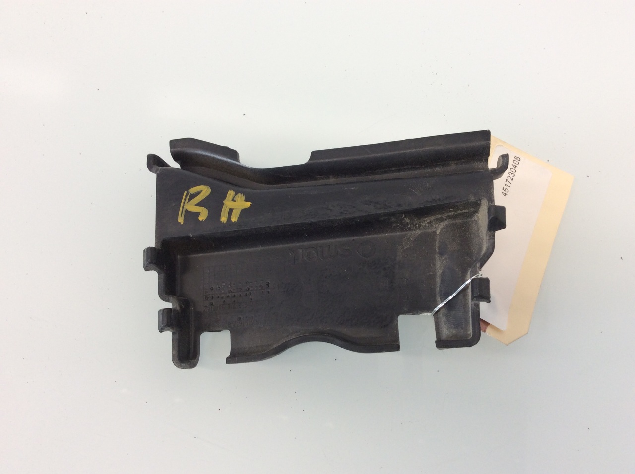 2008 2009 2010 2011 2012 2013 Smart Fortwo right lower door hinge cover trim OEM