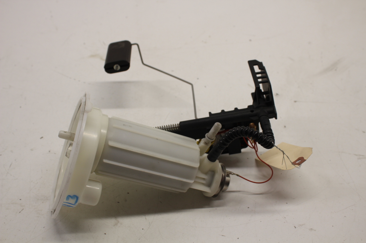 BMW 525I 528i 530i Fuel Pump 6764072 OEM