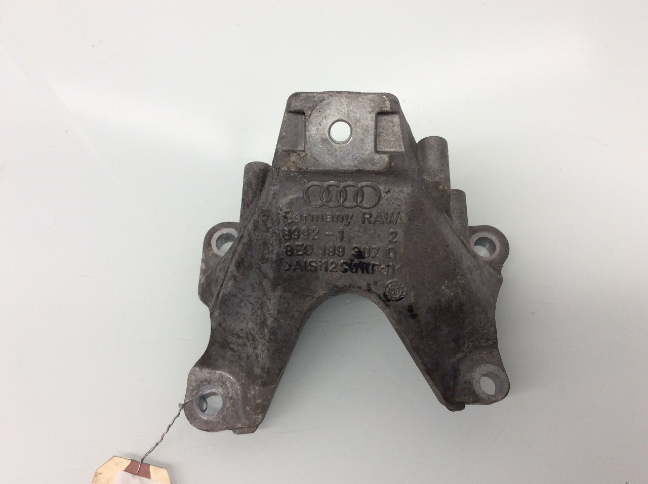 2005 2006 2007 2008 2009 Audi A4 left engine motor mount bracket 3.2 8E0199307Q OEM