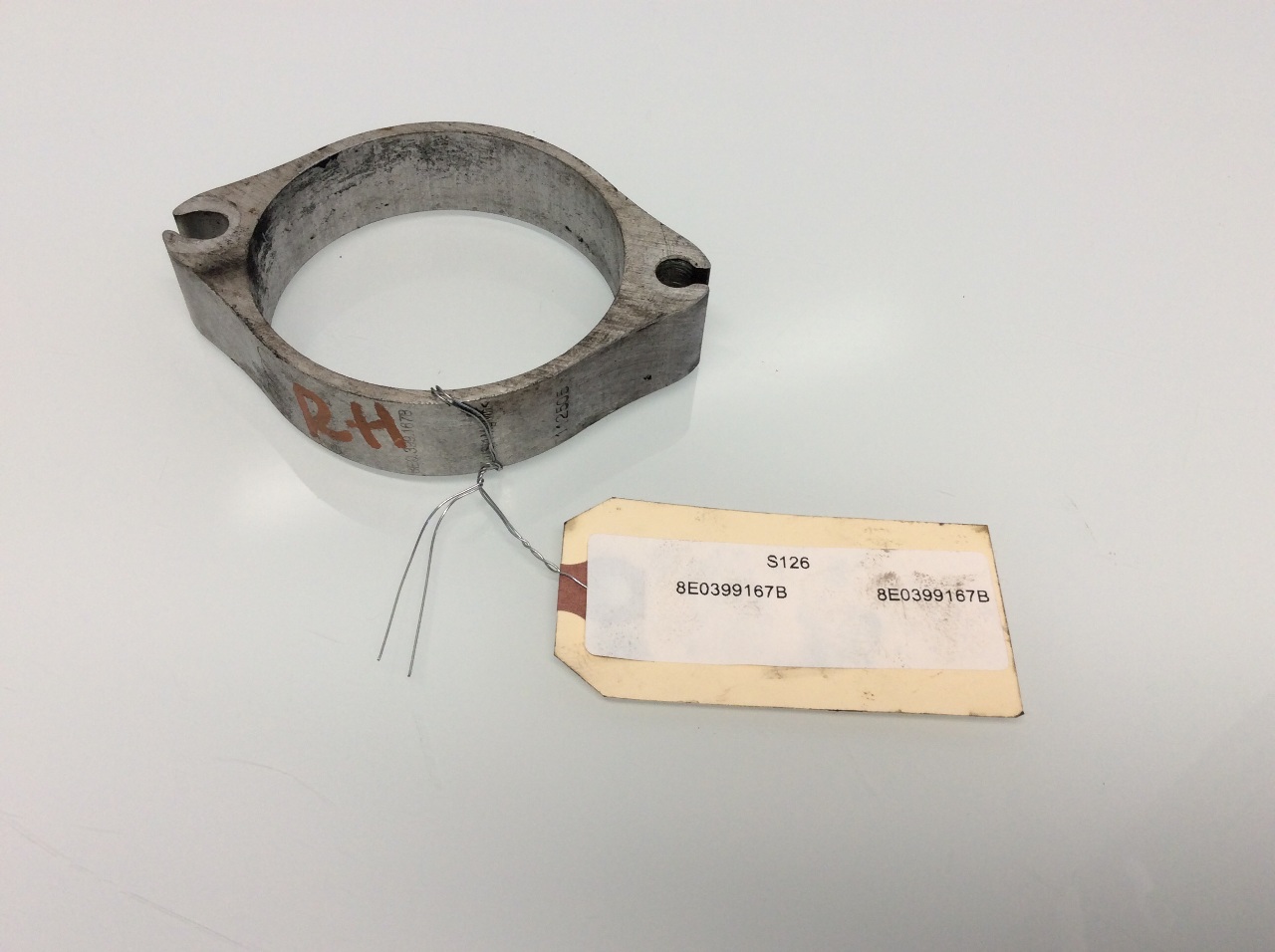 2006 2007 2008 Audi A4 automatic transmission mount spacer adapter 8E0399167B OEM