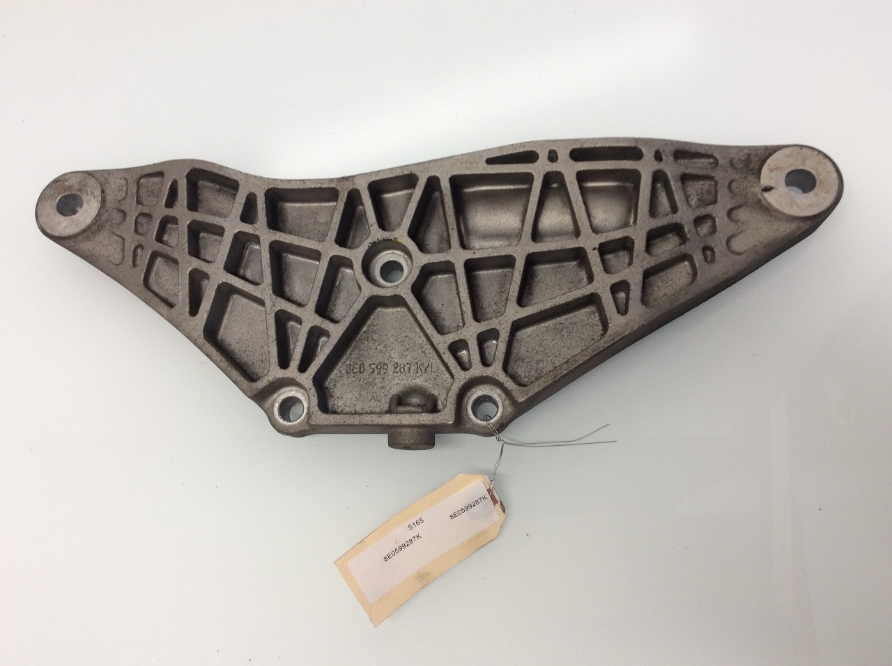 2002 2003 2004 2005 2006 2007 2008 Audi A4 S4 rear differential mount bracket OEM