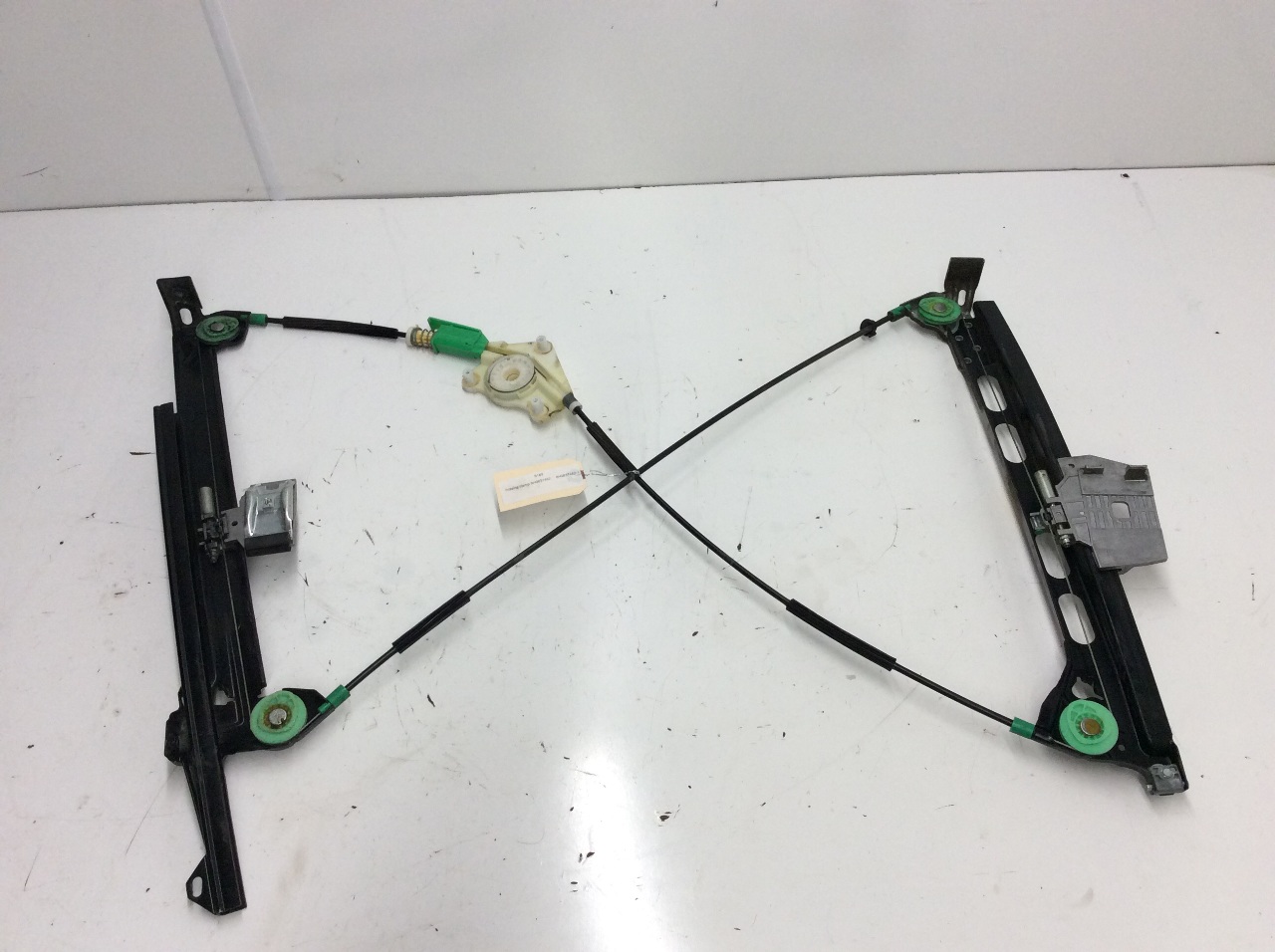 2003 2004 2005 2006-2009 Audi A4 S4 Cabriolet right window regulator 8H0837462 OEM