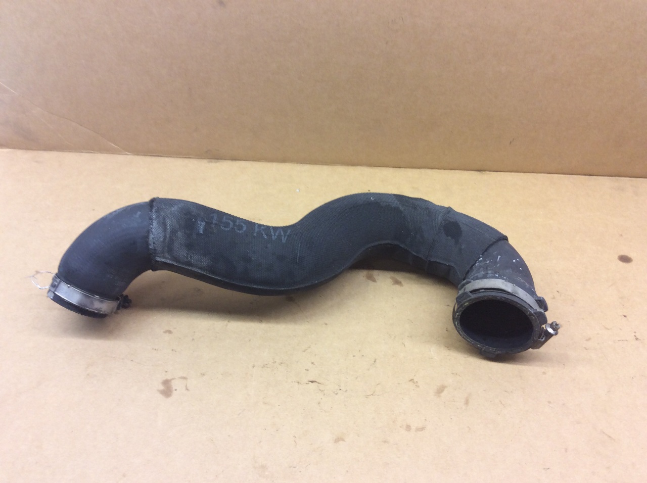 2009 2010 2011 2012 Audi A4 A5 2.0t intercooler hose 8K0145738AB OEM
