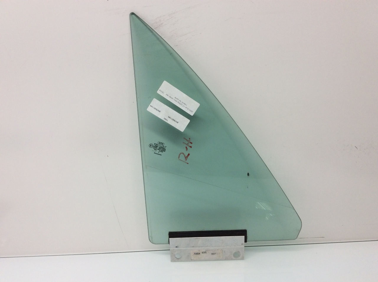 2000 2001 2002 2003 2004 Audi TT roadster right door vent glass window OEM