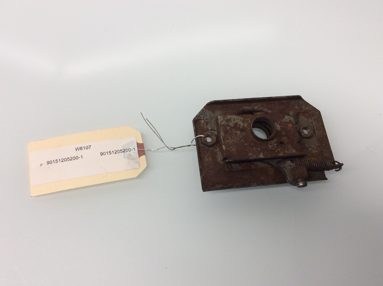 65-89 Porsche 911 930 964 965 rear engine lower latch lock clasp 90151205200 OEM