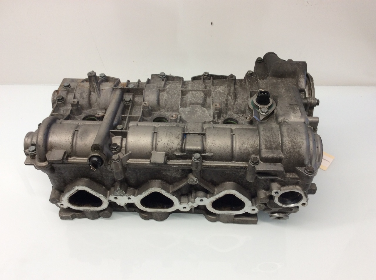 2003 2004 Porsche Boxster cylinder head 2.7 4-6 cyl complete 9961046814R OEM