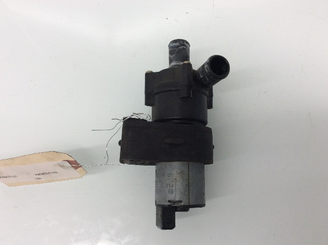 Mercedes Benze ML320 ML350 ML430 ML500 Auxiliary Water Pump 0018356064