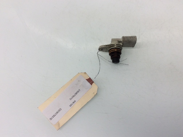 Volkswagen Passat Touareg CC Audi A3 TT Q7 Camshaft Position Sensor 030907601E