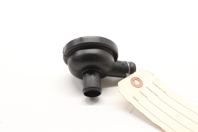 Audi Volkswagen Crankcase Breather Pcv Vent Valve 034129101A