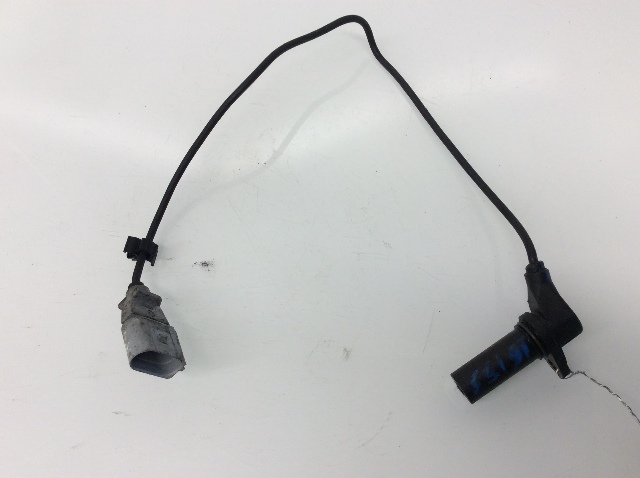 2004 2005 2006 Volkswagen Golf TDI 1.9L Crankshaft Sensor 038907319D