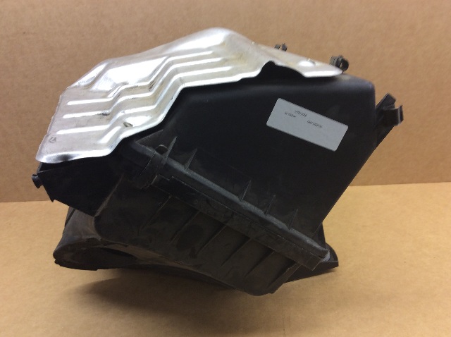 2000 2001 Volkswagen Passat 1.8T Air Cleaner assembly 058133837AC