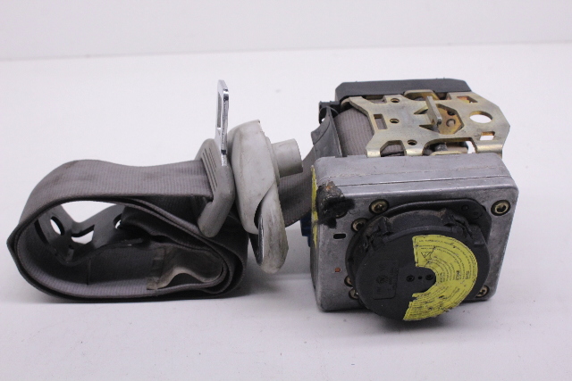 2001 Volkswagen Golf GLS Front Seat Belt Retractor Right OEM