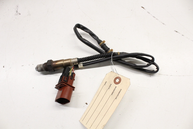 2005 Volkswagen Phaeton Front Left Oxygen O2 Sensor 077906262E