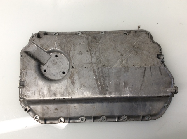 2002 2003 2004 Volkswagen Jetta 2.8 2.8L Engine Oil Pan 078103604AC
