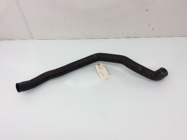 2004 2005 2006 2007 Volvo V70 Lower Radiator Cooling Hose 09492891 OEM