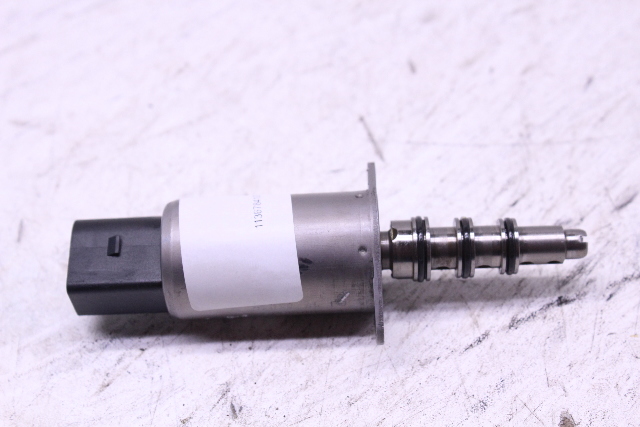 2007 BMW M6 Coupe E63 5.0L V10 Gas Timing Solenoid Valve 7841072 OEM