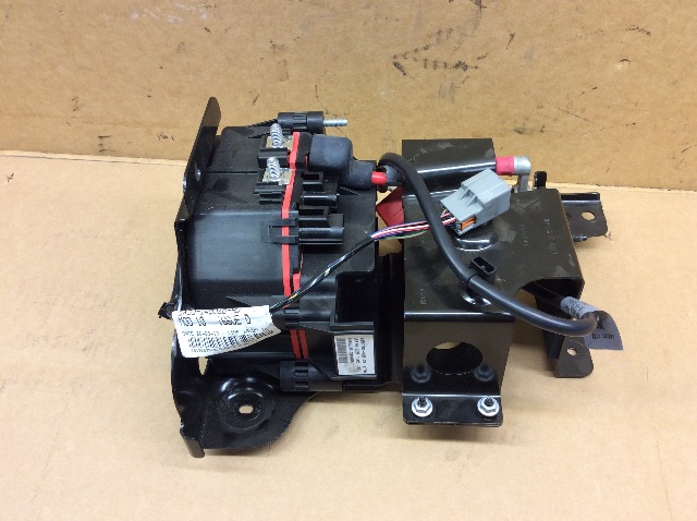 2014 2015 F Type Trunk Mounted Battery Bracket Box T4N1196 OEM