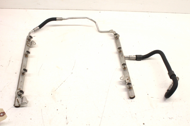 2008-2013 BMW M3 S65 Fuel Injection Rail - 13537837284 OEM