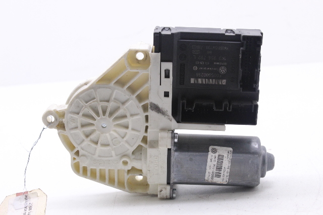 2008 Volkswagen Passat Right Window Motor 1K0959702P OEM
