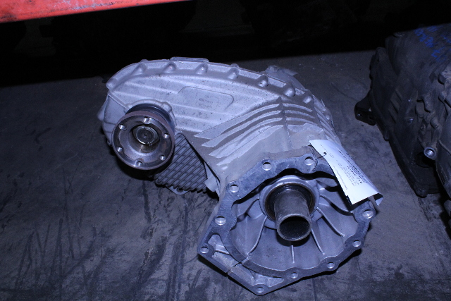 2003-2006 Porsche Cayenne 4.5 Transfer Case 95534104005 OEM