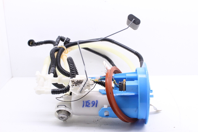 2012-2017 Volkswagen Tiguan In Tank Fuel Pump Assembly 5N0919109C OEM