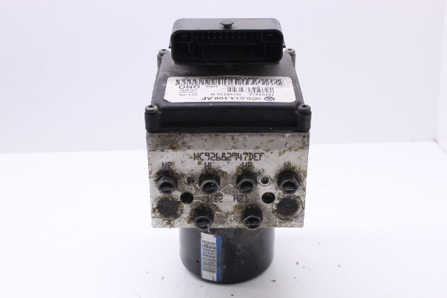 2009-2011 Volkswagen Passat CC ABS Anti Lock Brake Pump 3C0614109AF OEM