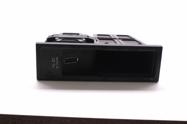2009 Volkswagen Golf GTI iPod Multimedia Interface Module OEM