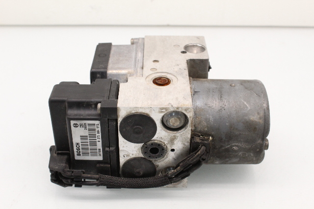 2001 Volkswagen Passat GLS Sedan Anti Lock Brake ABS Pump 3E0614111 OEM