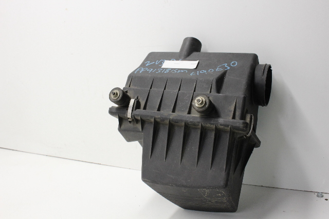 1991 1992 BMW 318i Air Cleaner Box 13711709756 OEM