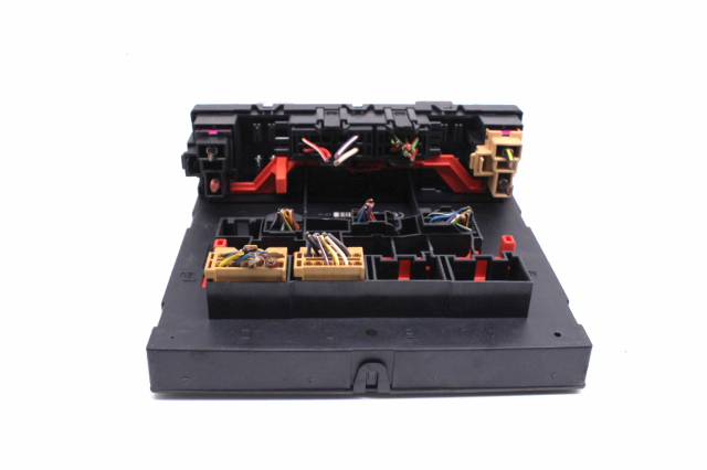 2006-2009 Audi A3 Fuse Box Relay Power Module OEM