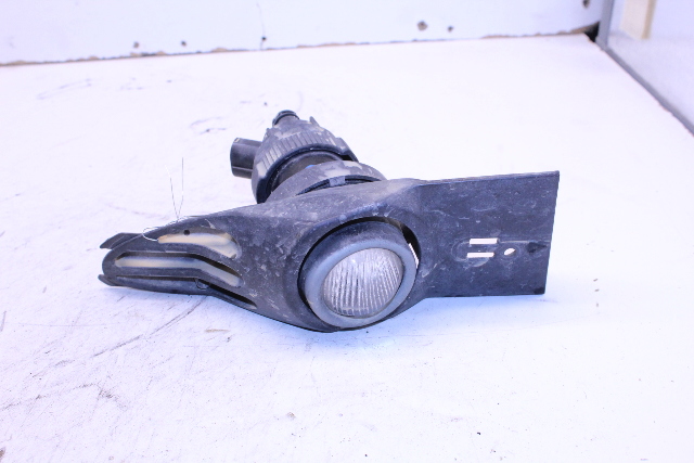 2004 BMW 745i Sedan E65 4-Door 4.4 Front Right Fog Light Lamp OEM